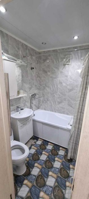 Продам 1ком квартиру по Шипина