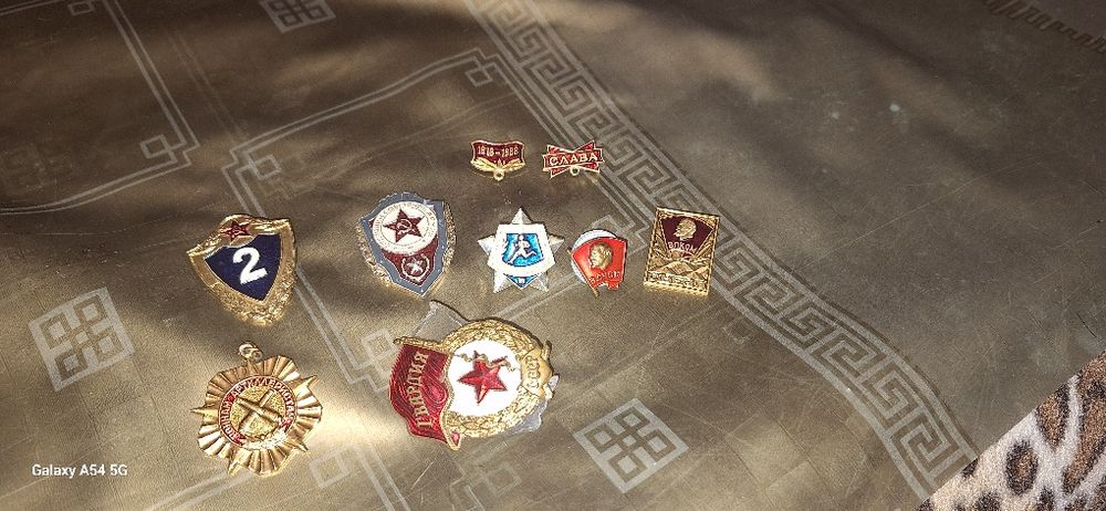 Значки для коллекционирование.