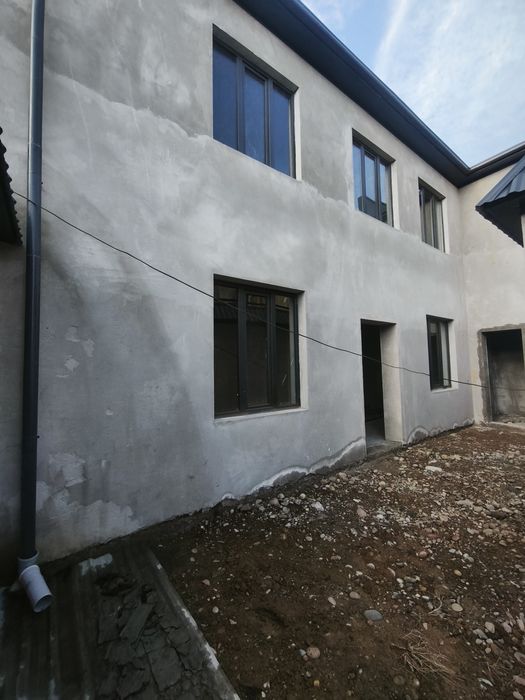 Метро Таларик коттедж