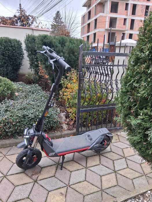 Se vinde urgent trotineta electrica