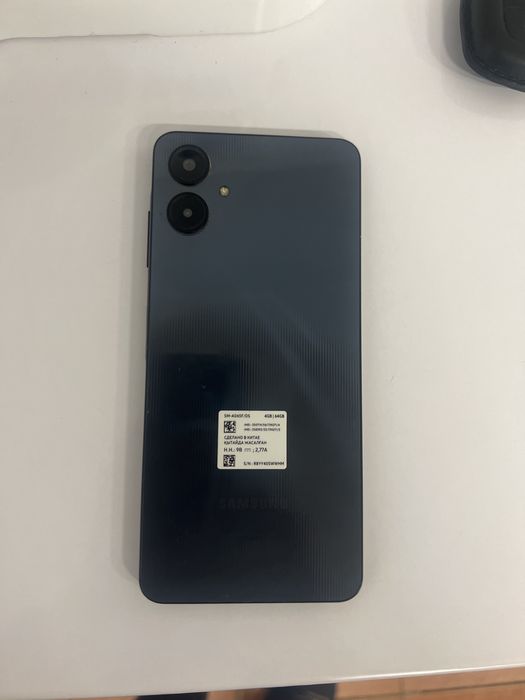 Продам телефон самсунг А65