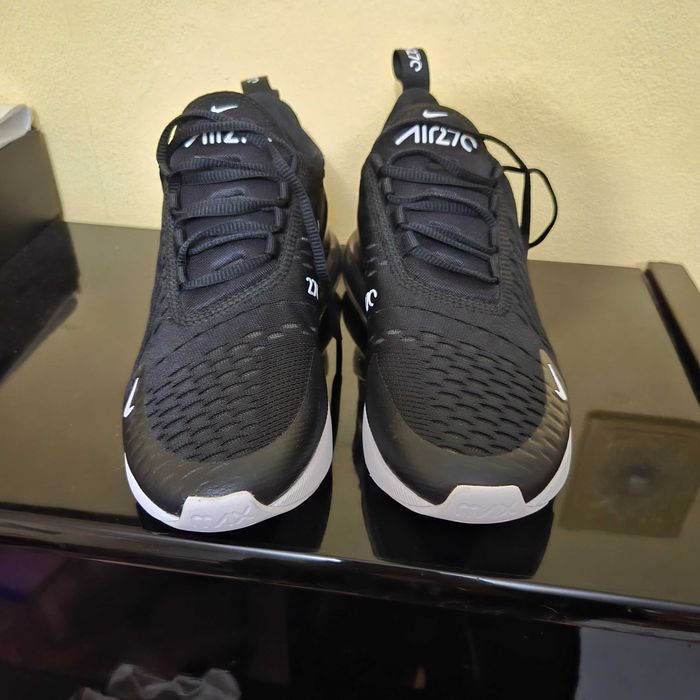 Маратонки Nike Air Max 270