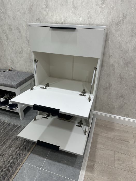 Тумба в прихожую