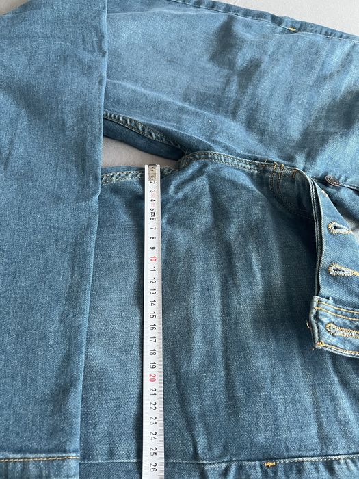 Blugi noi barbat nr 32 , nepurtati!Pret 90ron!