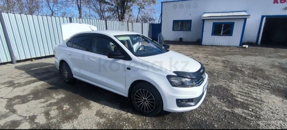 Автомобиль Фольксваген Поло
