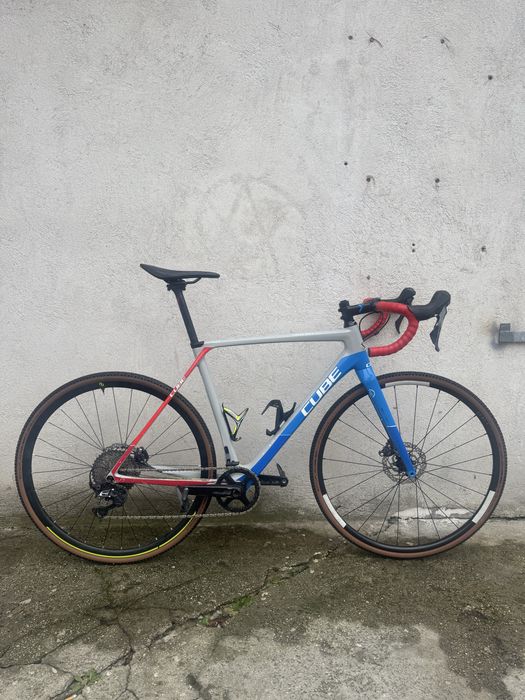 Cube cross race c62