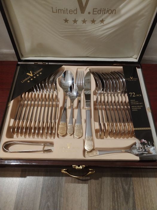 Луксозен комплект прибори за хранене
