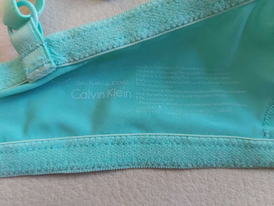 2 бр Бельо Calvin Klein сутиени Push Up 80C