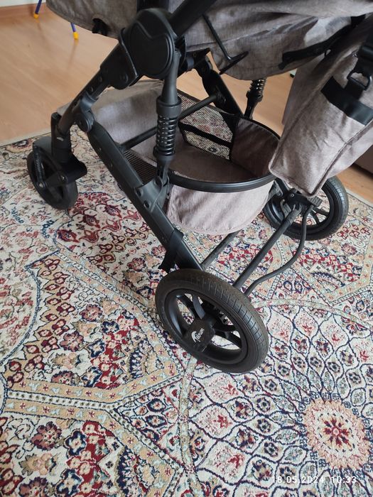 Продам коляску детскую