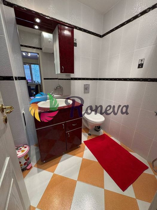 Продава се Двустаен апартамент в Варна, ВИНС - 60 кв.м за 5000 €/кв.м - Снимка #4