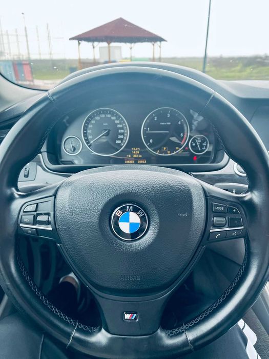 BMW F10 520d 2010 Automată Navi Mare Bi-Xenon Piele