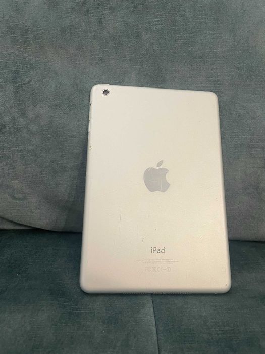 Ipad mini version 9.3.5 32GB