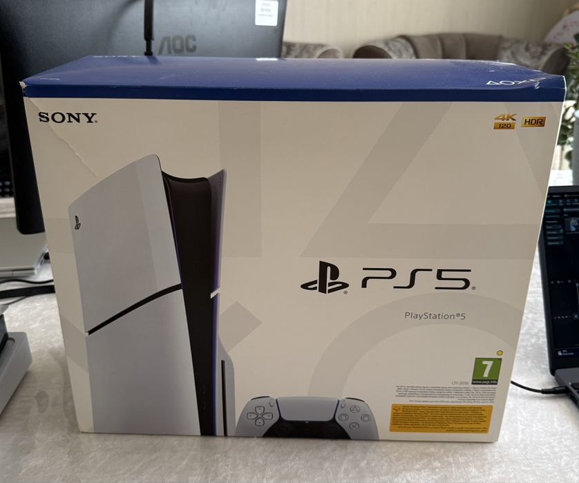 PlayStation 5 slim 1 Тб с 3-мя дисками