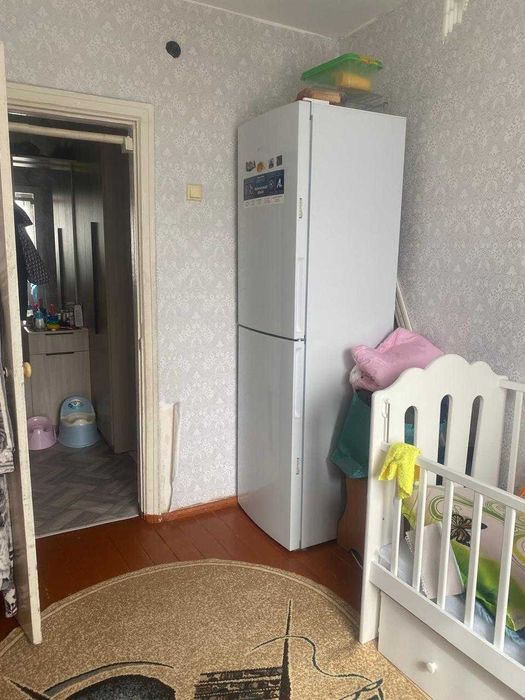 Продается трех комнатная квартира