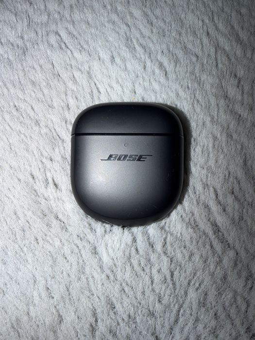 Bose QuietComfort 2 + Carcasă Silicon Triple Black