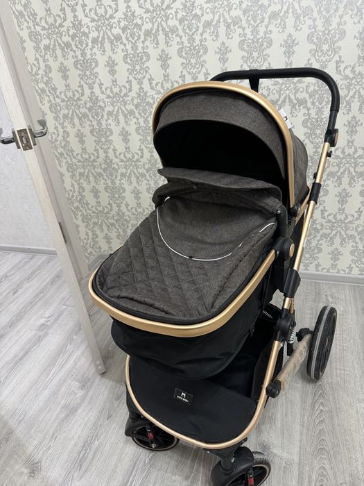 Коляска в идеальном состоянии!