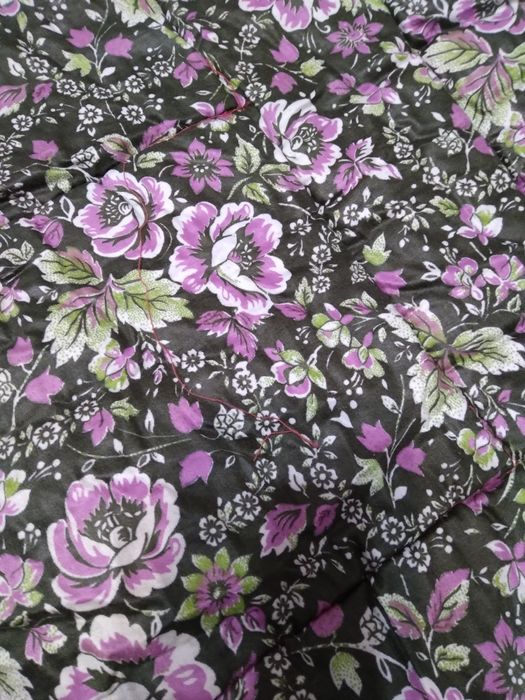 покривки за спалня ,покривки за маса и възглавница сърце