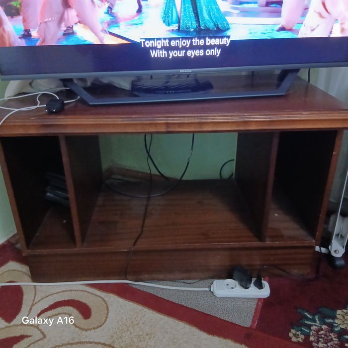 Patstavka sotiladi. Tv tagiga qoyshga