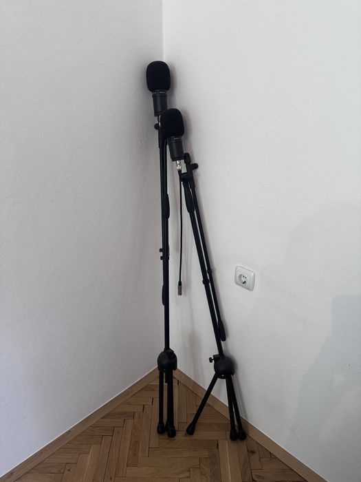 Podcast set Подкаст сет 3 микрофона със стойки, Zoom Recorder, Audiotechnica слушалки и кабели