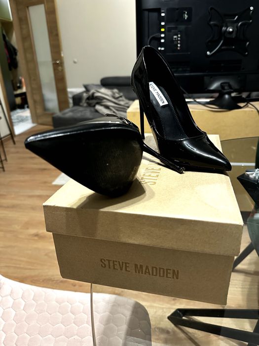 Steve Madden - Обувки на ток 38
