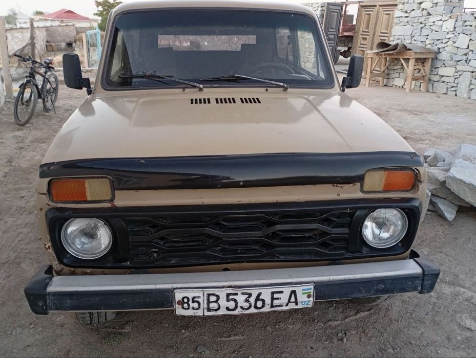 Niva 1986 yil ishlab chiqarilgan