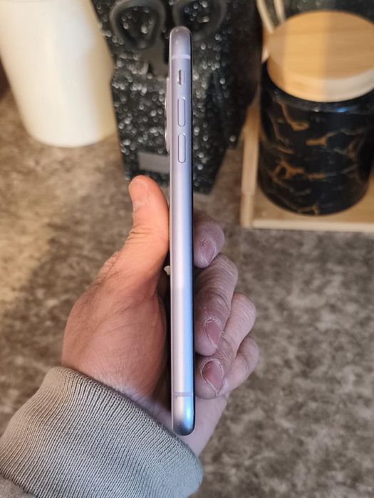 Айфон Iphone 11 .