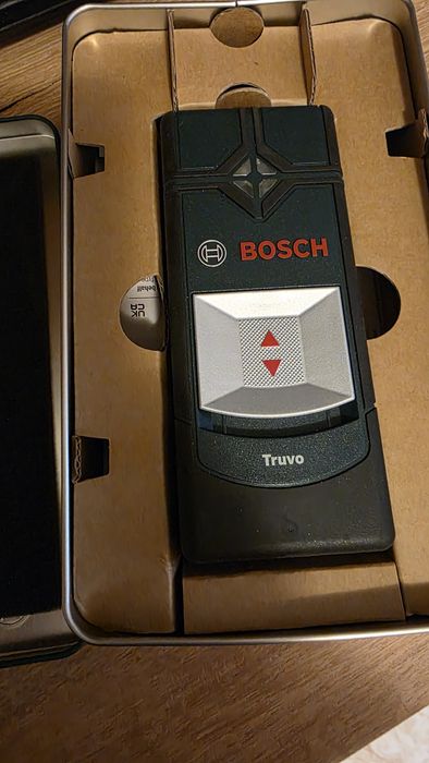 Detector metale digital BOSCH Truvo