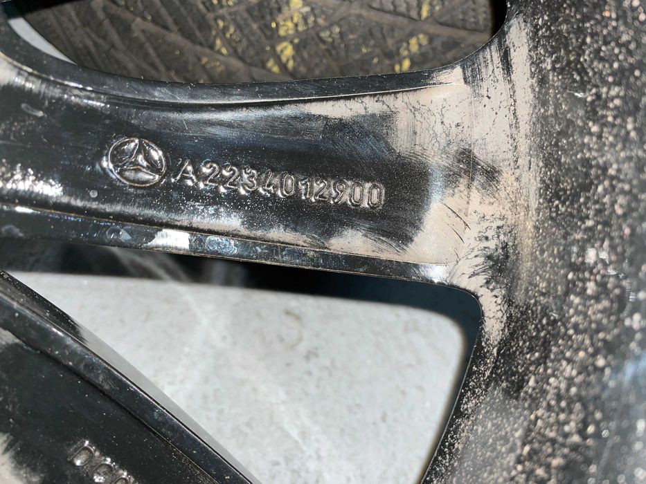 Jante cu anvelope iarna ca noi 255 50 R18 Mercedes S W223 W222