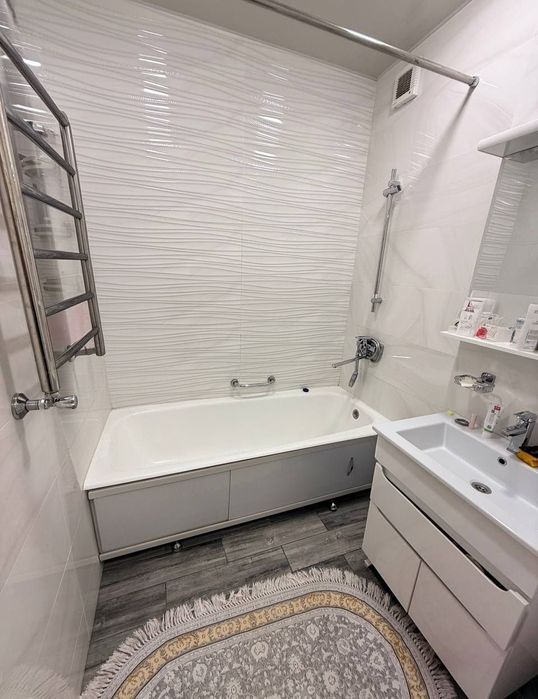 Продается 3 комнатная квартира Чиланзар 5 Новза метро в кирпичном доме