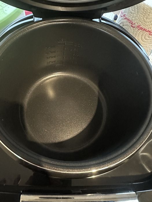 Чисто нов Мулти Кукър