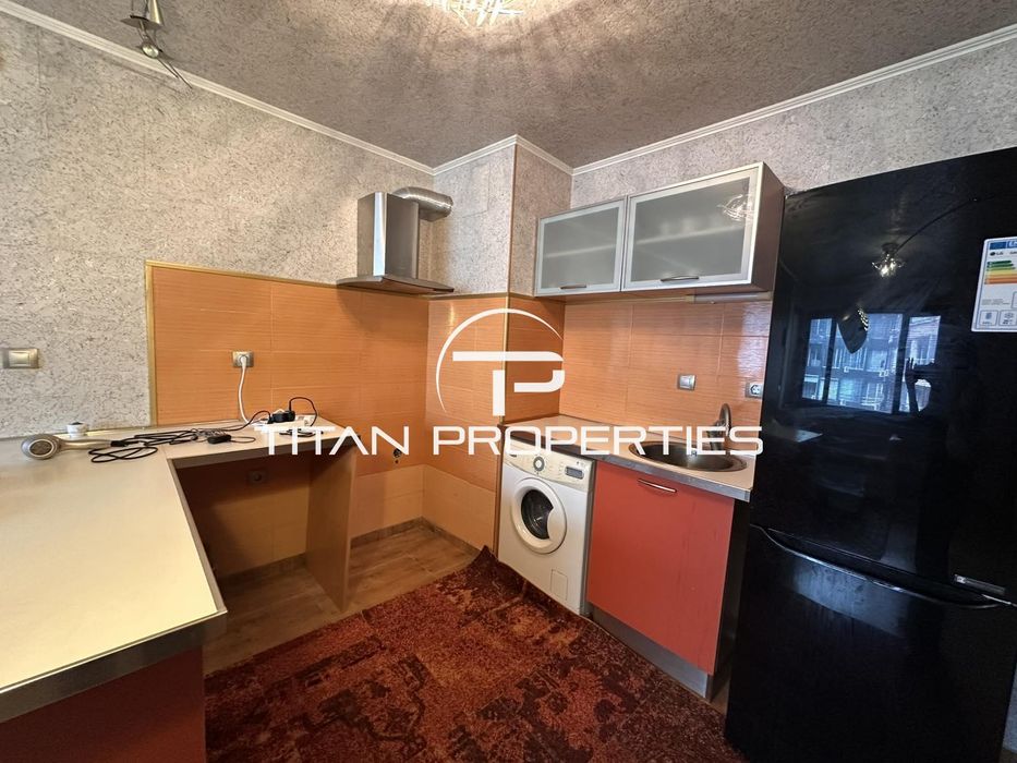 Продава се Тристаен апартамент в Бургас, Лазур - 94 кв.м за 3298 €/кв.м - Снимка #8