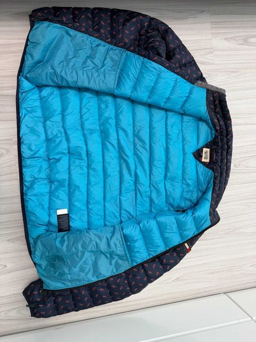 Tommy Hilfiger''оригинално мъжко пухено яке М размер