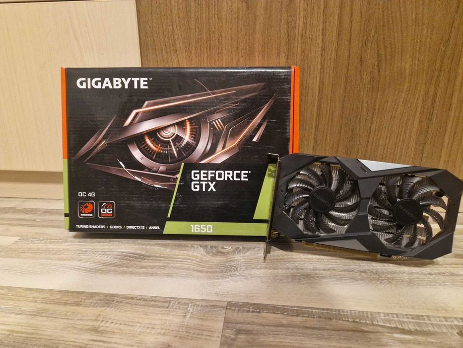 Placa de video Gigabyte GeForce GTX 1650 Windforce OC 4G GDDR5