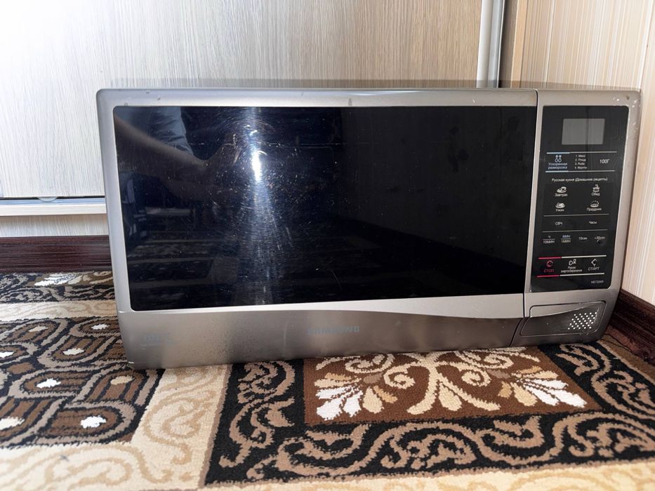 Микроволновая печь SAMSUNG