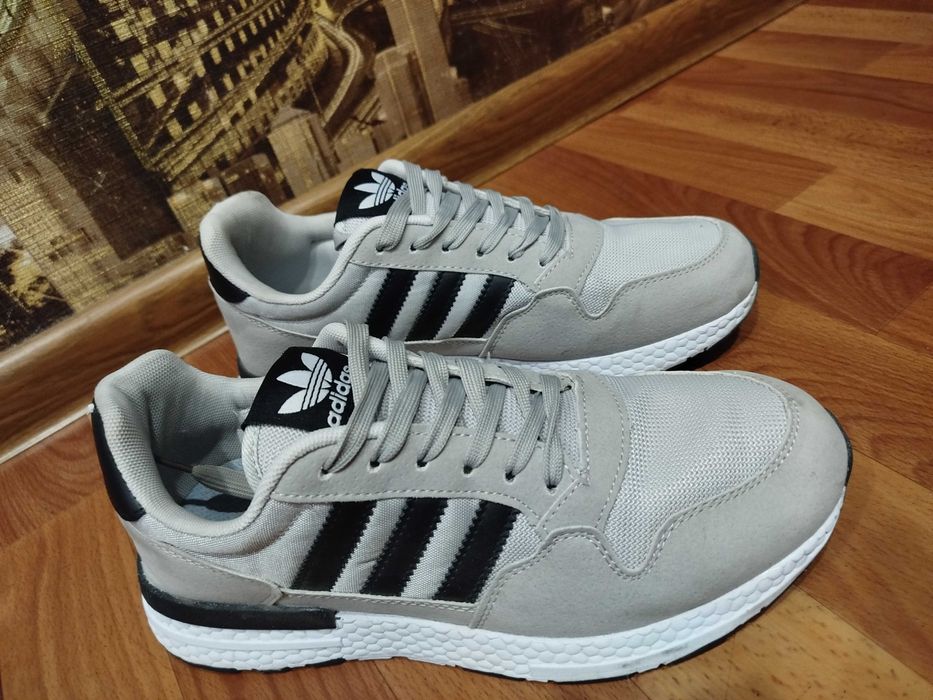 Продам мужские кроссовки 43-44 р