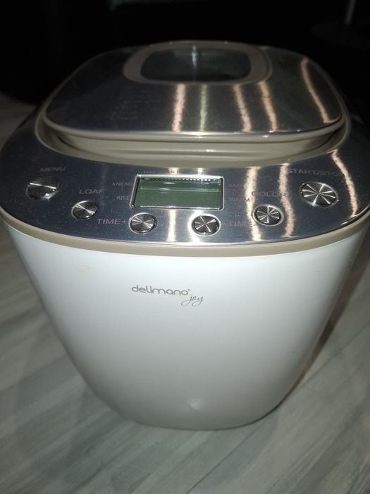 Delimano joy bread meaker.
Използва се за различен вид хляб и кекс.Про