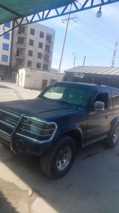 Внедорожник Mitsubishi Pajero 1994г
