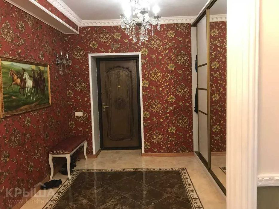 Продам  коттедж с бизнесом