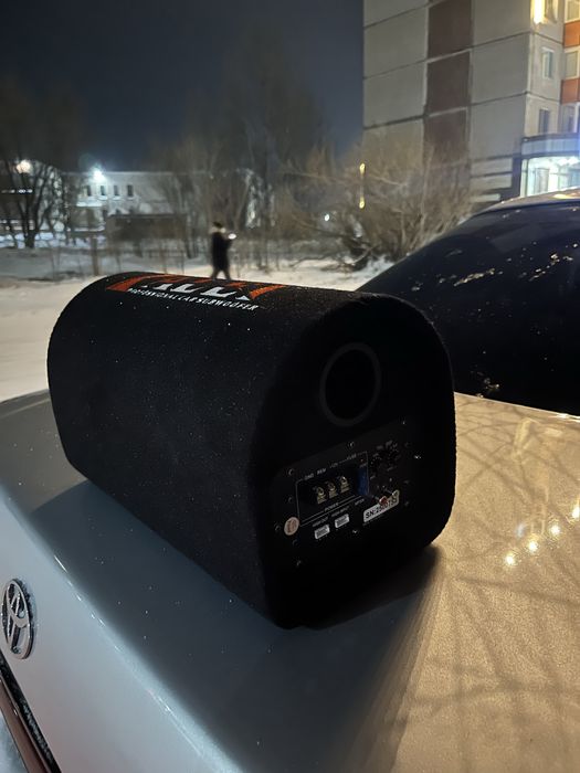 Продам сабвуфер автомобильный