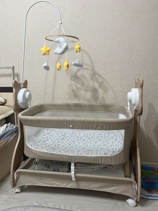 Продам детскую кроватку колыбель