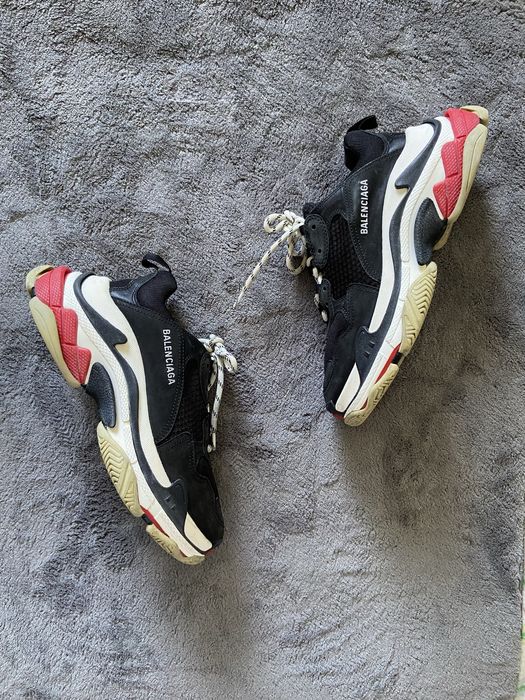 Balenciaga triple s
