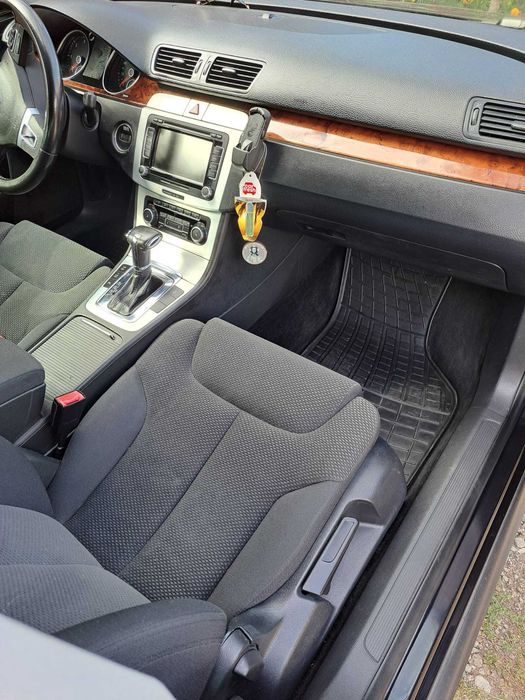 VOLKSWAGEN Passat 2010 — imagine 4