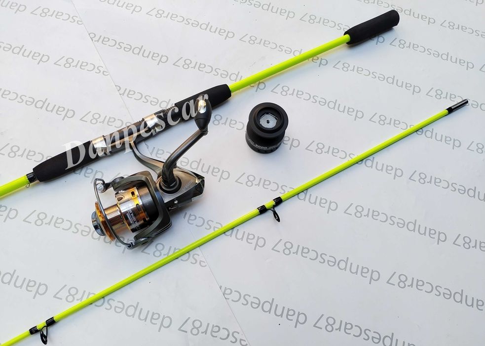 SET Lanseta WB fibra sticla plina 2,40m cu Mulineta FL EFB5000