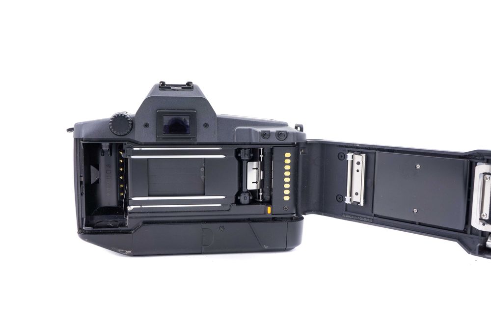 Aparat foto film Canon EOS 600 montura EF