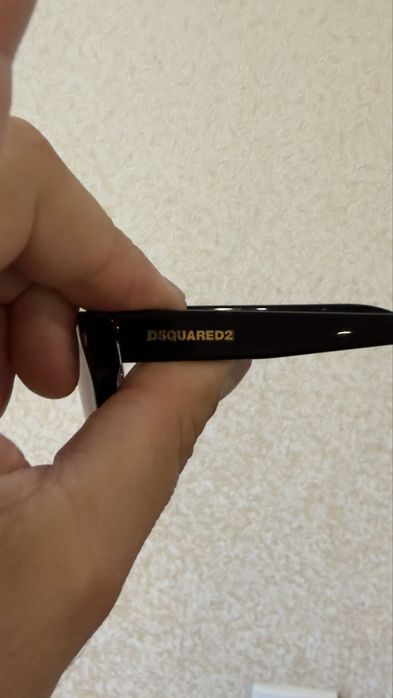 Продам очки оправу DSQUARED2 оригинал