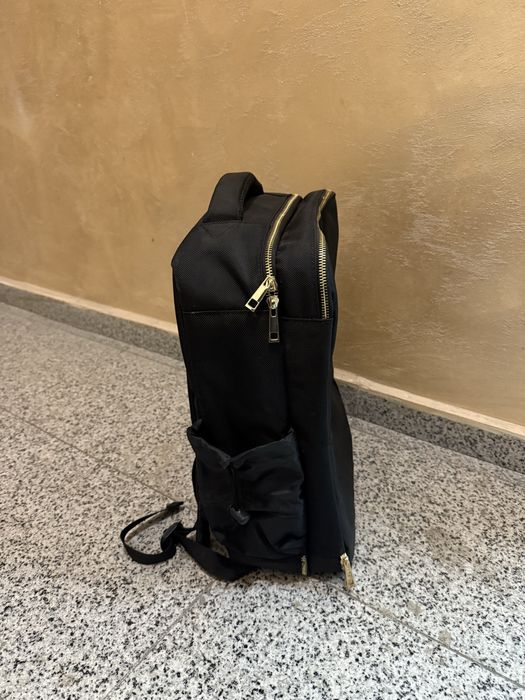 Черна бръснарска раница