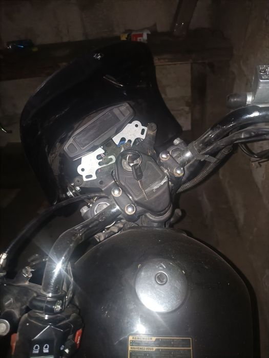 Мотоцикл yaqi 150