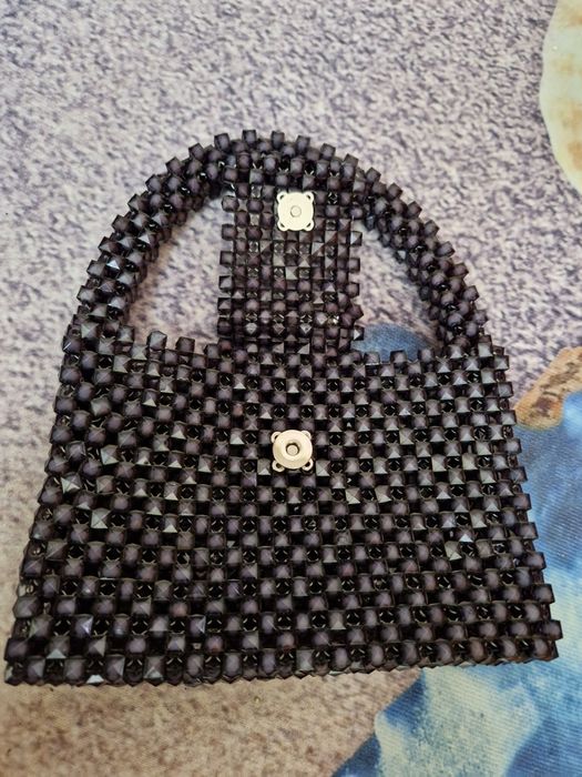 Женская сумка чёрного цвета