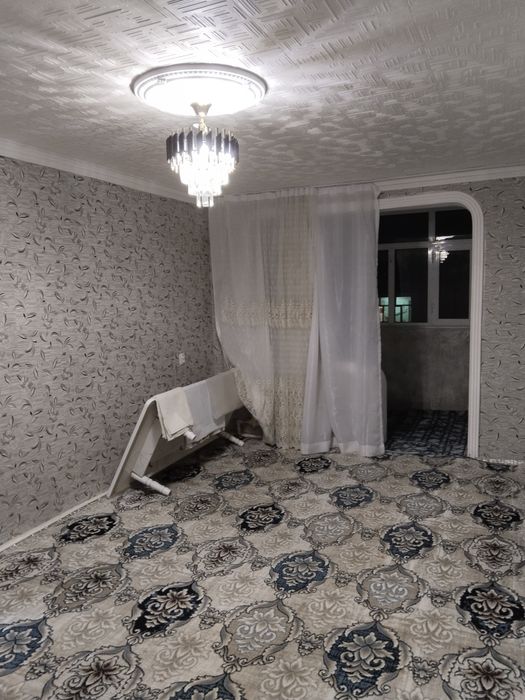 Арзон нархда марказдан 3 хонали уй  сотилади,улгуриб колинг