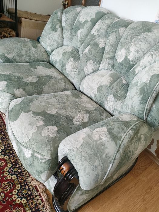 Комплект мягкой мебели